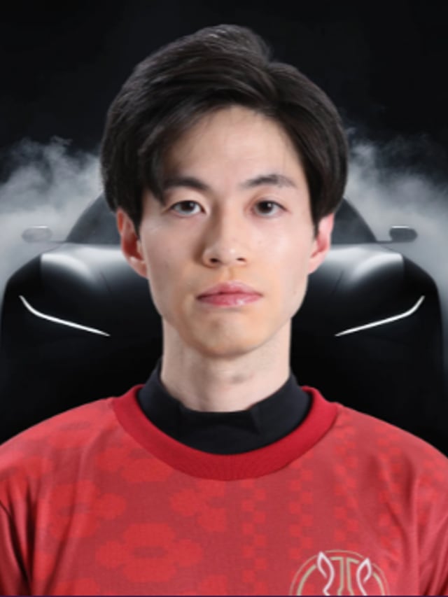 ドライバー 岡本貴明